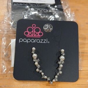 Paparazzi Silver and Pearl Star Earrings